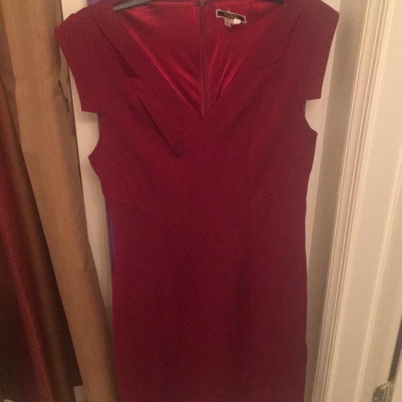 NiKiBiki Maroon Dress. Size(L) Brand New. - Picture 1 of 5